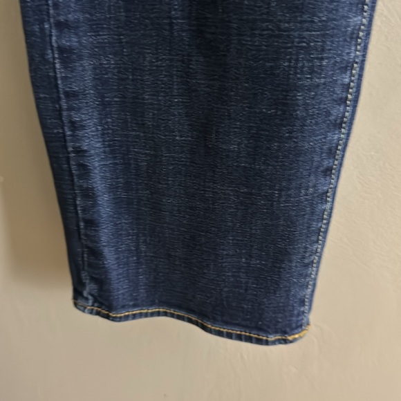 American Eagle Outfitters Women's Straight Super Stretch Jeans Size 6 Reg. - Picture 6 of 7